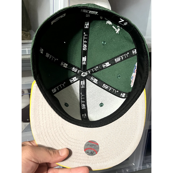 New Era San Francisco Giants Hat Oakland A's Green and Yellow Battle of the Bay - Picture 6 of 7